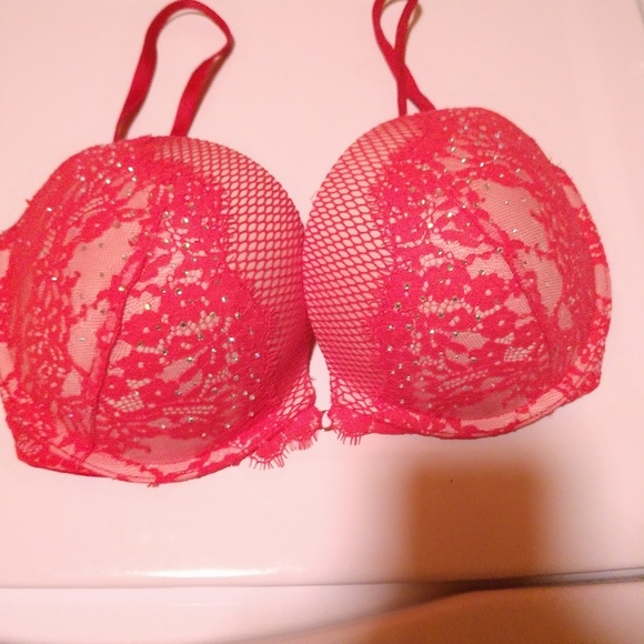 Bra - Picture 1 of 1